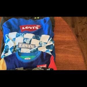 6 hoodies, long sleeves (Columbia, Levi’s and UA) used sizes 8, o